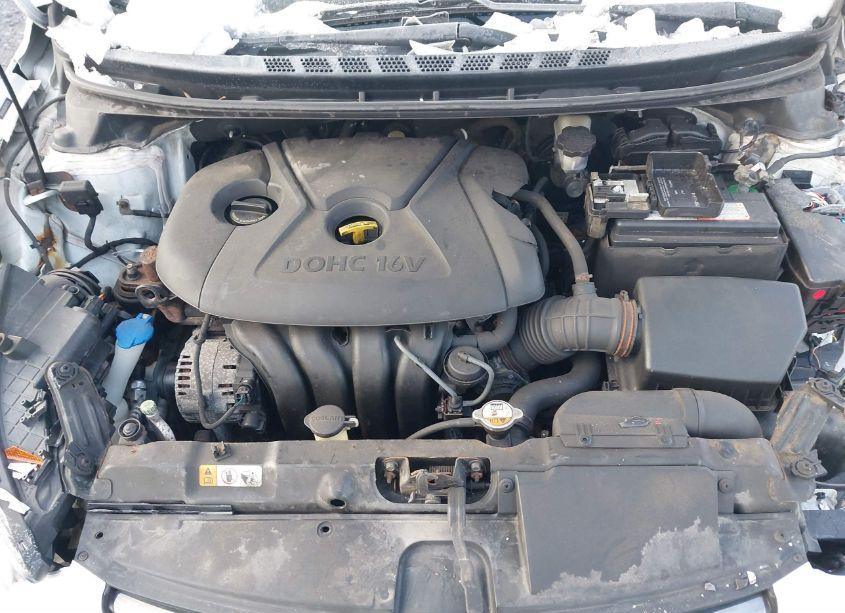 Photo 10 of 2013 Hyundai Elantra LIMITED (VIN 5NPDH4AE8DH392259)