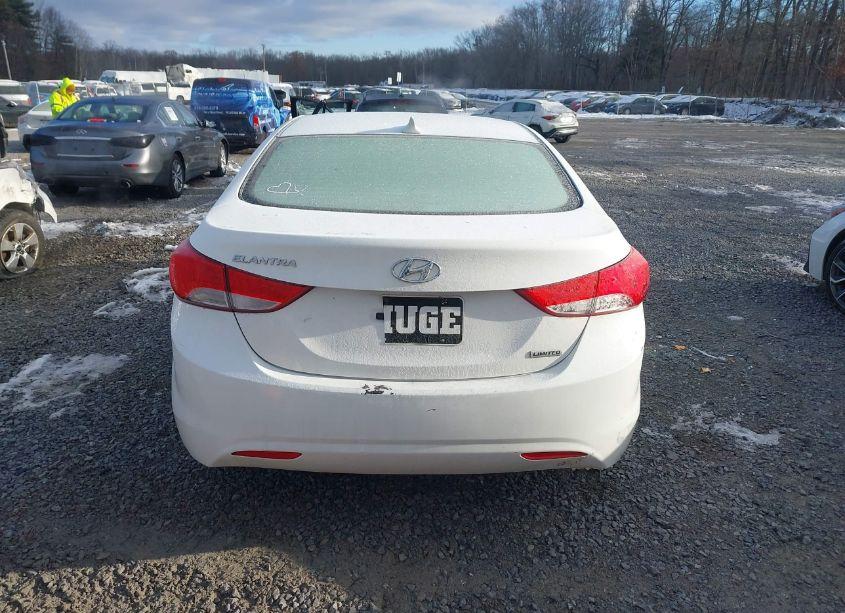 Photo 16 of 2013 Hyundai Elantra LIMITED (VIN 5NPDH4AE8DH392259)