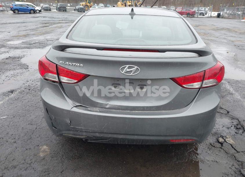 Photo 13 of 2013 Hyundai Elantra GLS (VIN 5NPDH4AE8DH396456)