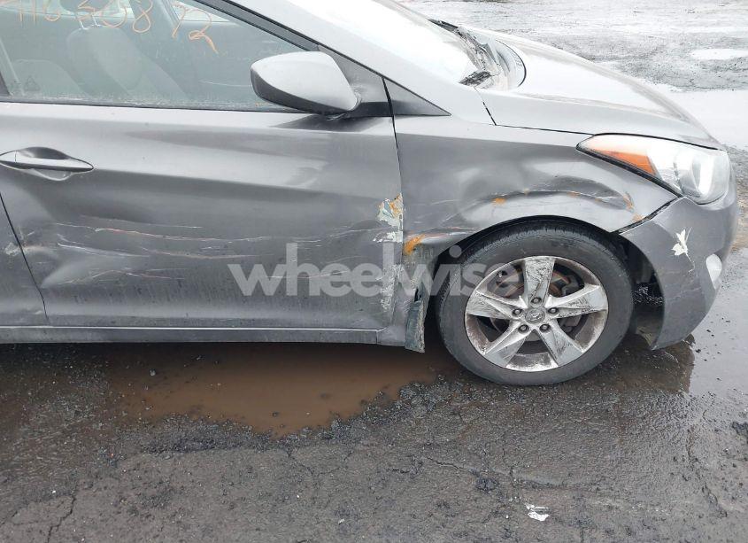 Photo 6 of 2013 Hyundai Elantra GLS (VIN 5NPDH4AE8DH396456)