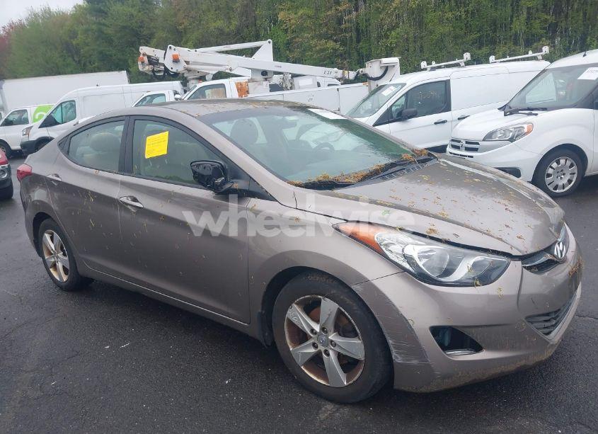 2013 Hyundai Elantra GLS (VIN 5NPDH4AE8DH417435) main photo