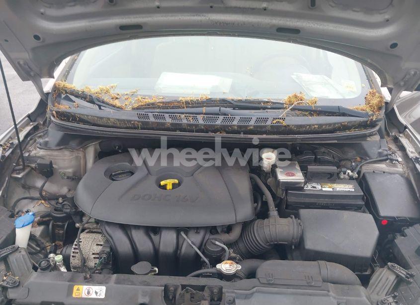 Photo 10 of 2013 Hyundai Elantra GLS (VIN 5NPDH4AE8DH417435)