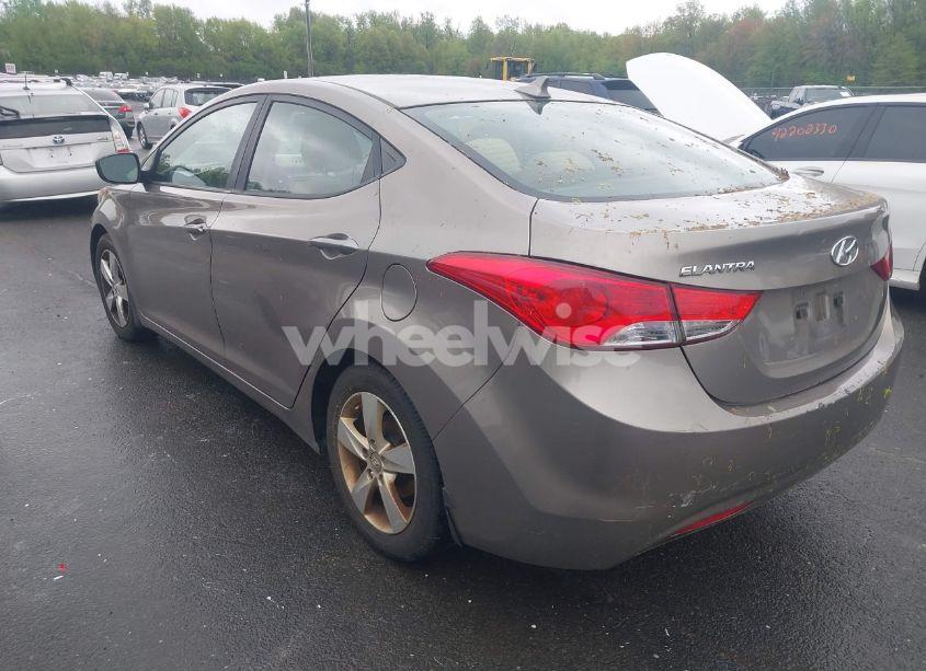 Photo 3 of 2013 Hyundai Elantra GLS (VIN 5NPDH4AE8DH417435)