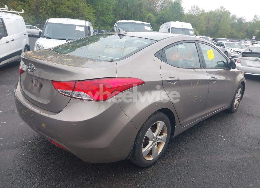 Photo 4 of 2013 Hyundai Elantra GLS (VIN 5NPDH4AE8DH417435)
