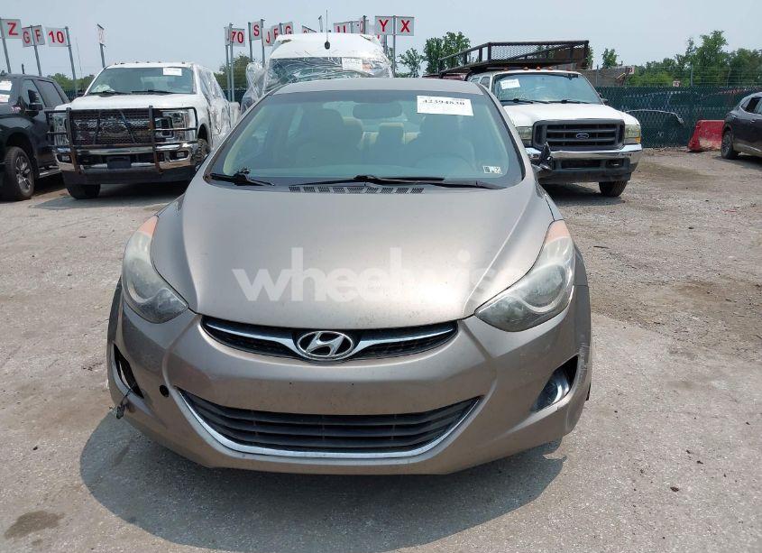 Photo 12 of 2013 Hyundai Elantra GLS (VIN 5NPDH4AE8DH423879)