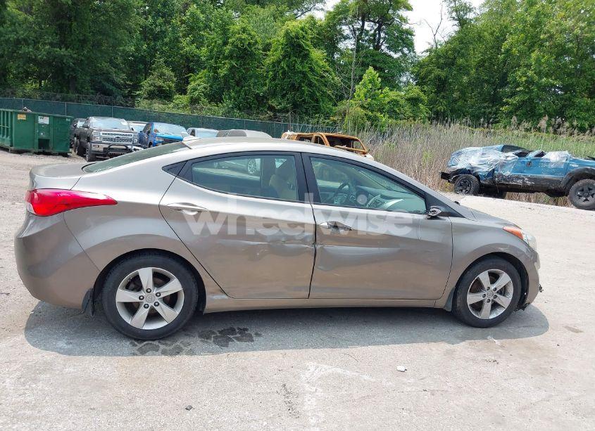 Photo 13 of 2013 Hyundai Elantra GLS (VIN 5NPDH4AE8DH423879)