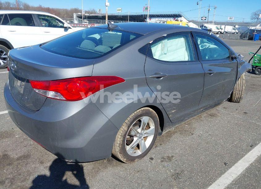 Photo 4 of 2013 Hyundai Elantra GLS (VIN 5NPDH4AE8DH429097)