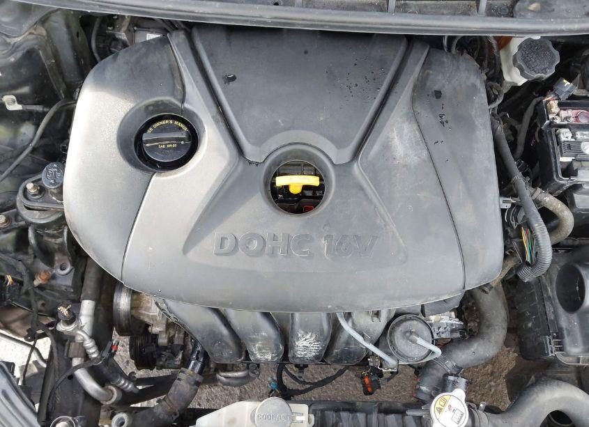 Photo 10 of 2013 Hyundai Elantra GLS (VIN 5NPDH4AE8DH430346)