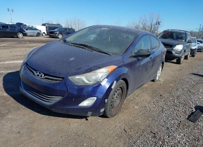 Photo 2 of 2013 Hyundai Elantra GLS (VIN 5NPDH4AE8DH436051)