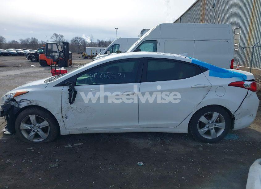 Photo 15 of 2013 Hyundai Elantra GLS (VIN 5NPDH4AE8DH448863)