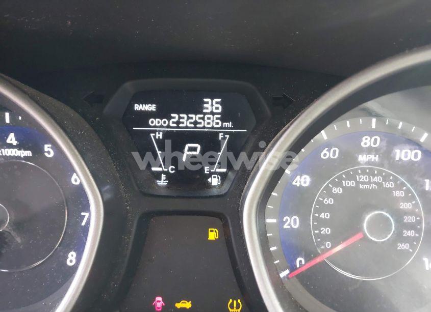 Photo 16 of 2013 Hyundai Elantra GLS (VIN 5NPDH4AE8DH448863)