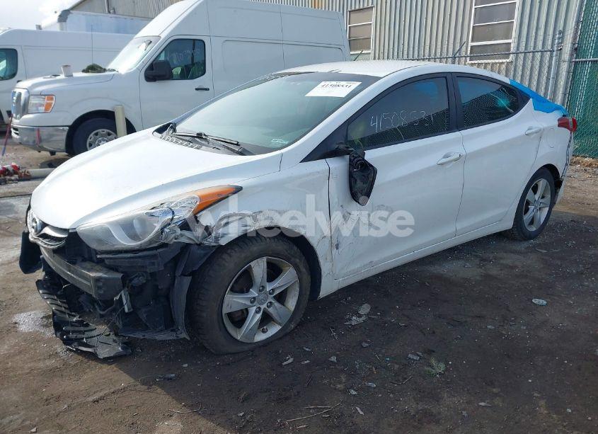 Photo 2 of 2013 Hyundai Elantra GLS (VIN 5NPDH4AE8DH448863)