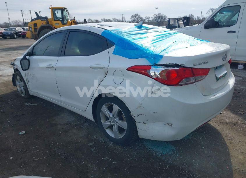 Photo 3 of 2013 Hyundai Elantra GLS (VIN 5NPDH4AE8DH448863)