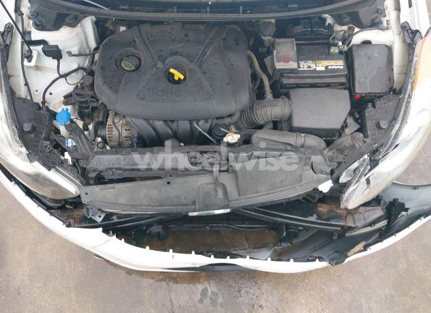 Photo 10 of 2013 Hyundai Elantra GLS (VIN 5NPDH4AE8DH449107)