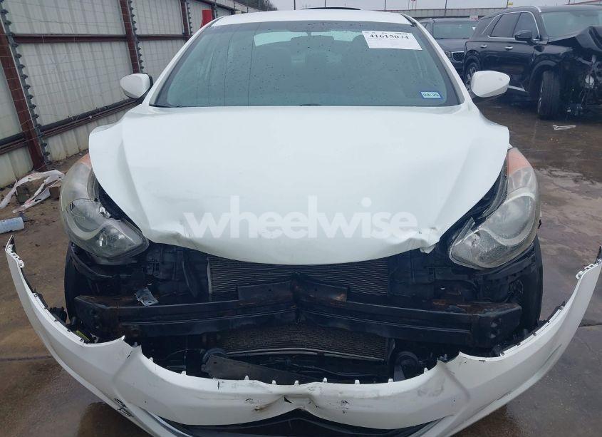 Photo 13 of 2013 Hyundai Elantra GLS (VIN 5NPDH4AE8DH449107)