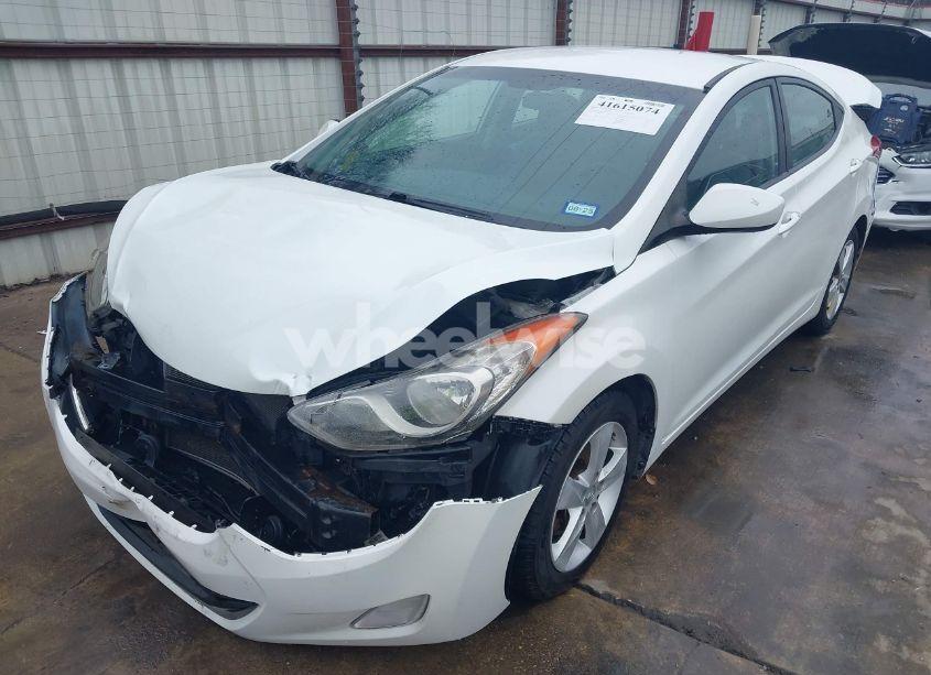 Photo 2 of 2013 Hyundai Elantra GLS (VIN 5NPDH4AE8DH449107)