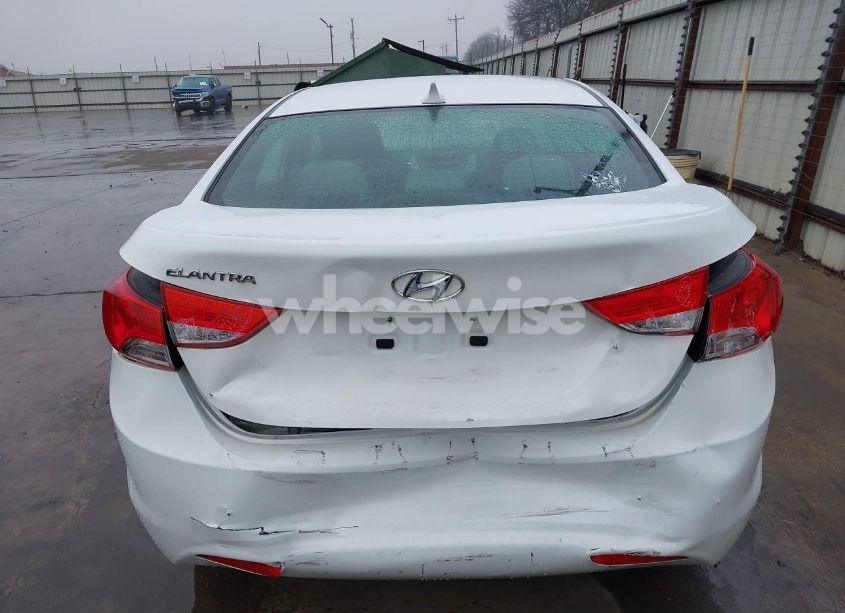 Photo 20 of 2013 Hyundai Elantra GLS (VIN 5NPDH4AE8DH449107)