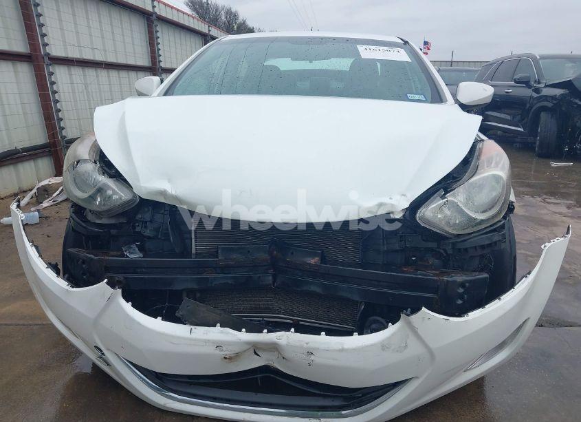 Photo 6 of 2013 Hyundai Elantra GLS (VIN 5NPDH4AE8DH449107)