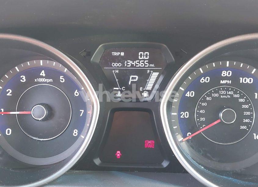 Photo 7 of 2013 Hyundai Elantra GLS (VIN 5NPDH4AE8DH449107)