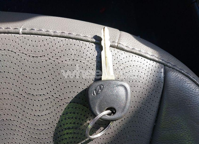 Photo 11 of 2013 Hyundai Elantra LIMITED (VIN 5NPDH4AE8DH451942)