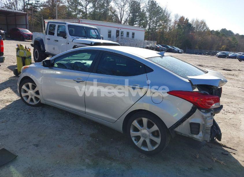 Photo 3 of 2013 Hyundai Elantra LIMITED (VIN 5NPDH4AE8DH451942)