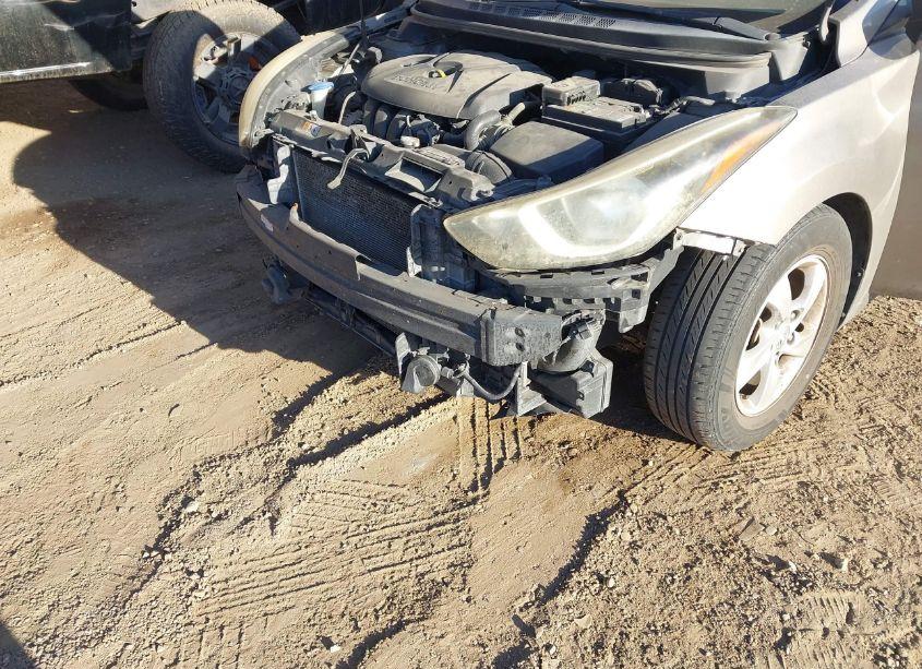 Photo 12 of 2014 Hyundai Elantra SE (VIN 5NPDH4AE8EH457290)