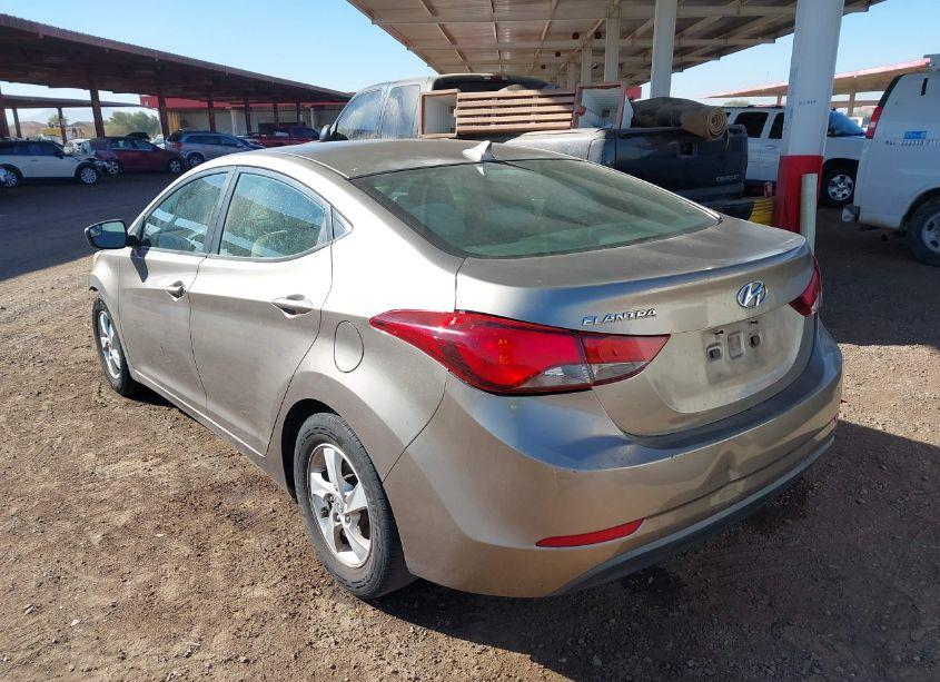 Photo 3 of 2014 Hyundai Elantra SE (VIN 5NPDH4AE8EH457290)