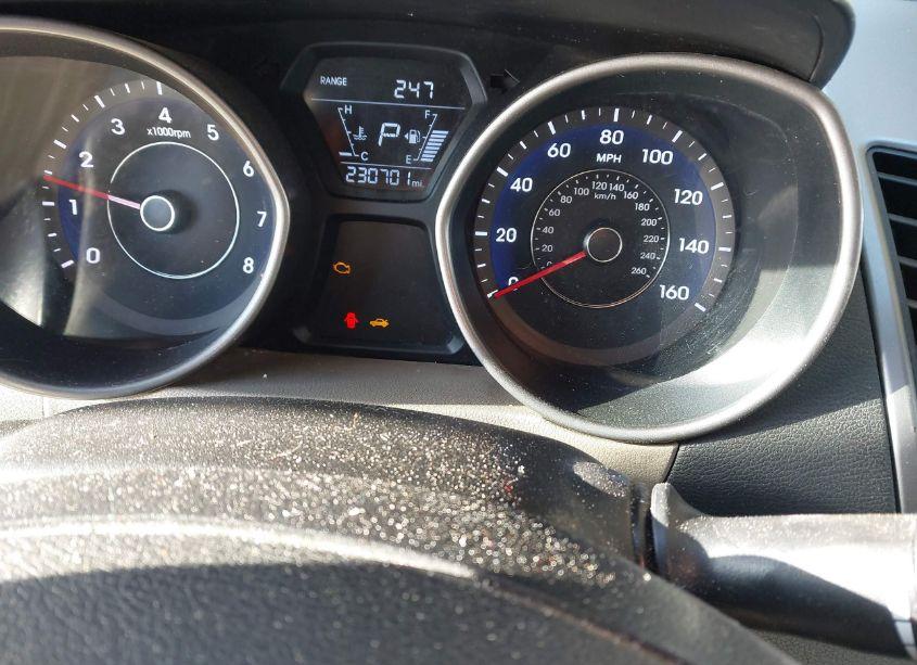 Photo 7 of 2014 Hyundai Elantra SE (VIN 5NPDH4AE8EH457290)