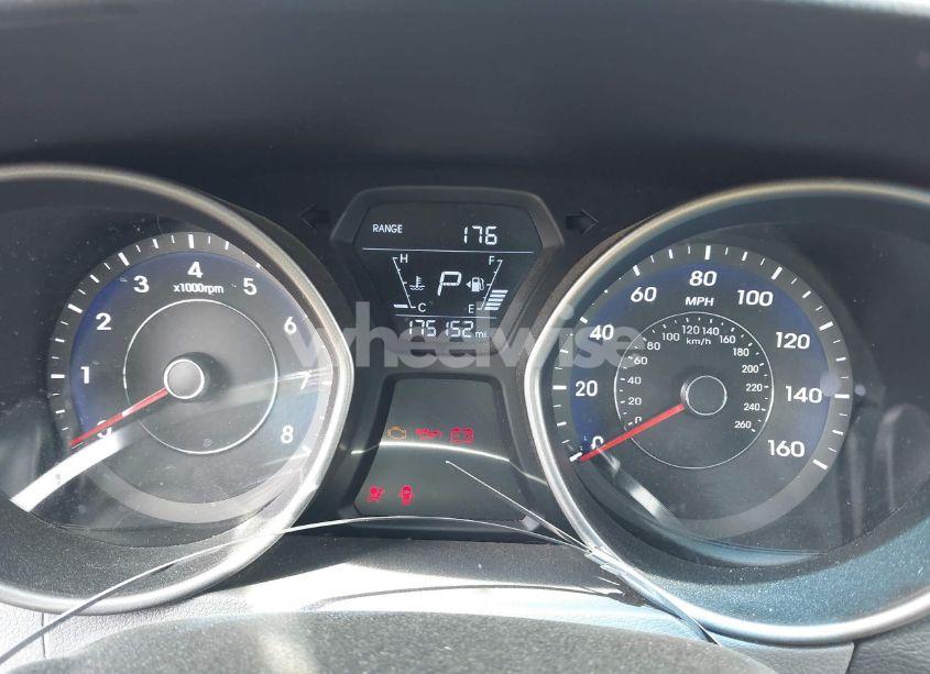 Photo 7 of 2014 Hyundai Elantra SE (VIN 5NPDH4AE8EH469018)