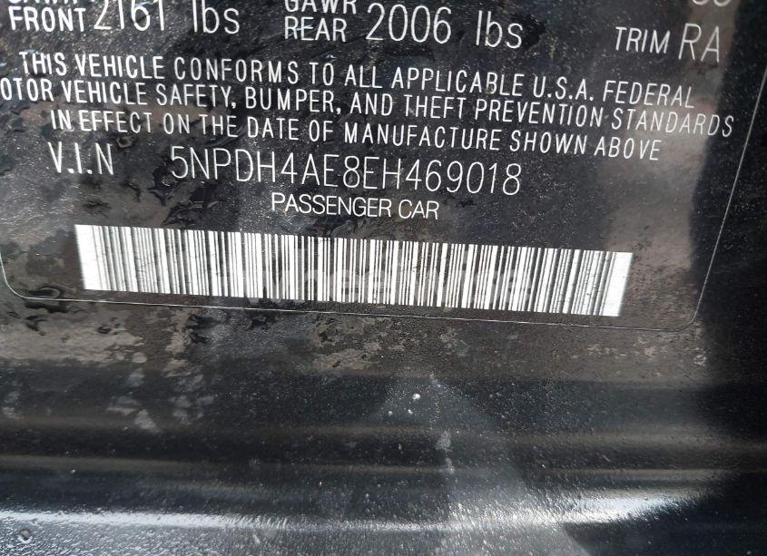 Photo 9 of 2014 Hyundai Elantra SE (VIN 5NPDH4AE8EH469018)