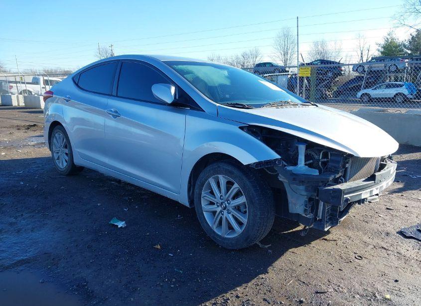 2014 Hyundai Elantra SE (VIN 5NPDH4AE8EH473120) main photo