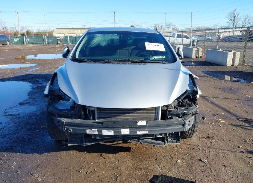 Photo 13 of 2014 Hyundai Elantra SE (VIN 5NPDH4AE8EH473120)