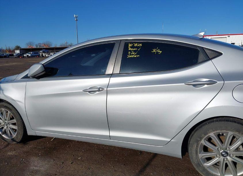 Photo 15 of 2014 Hyundai Elantra SE (VIN 5NPDH4AE8EH473120)