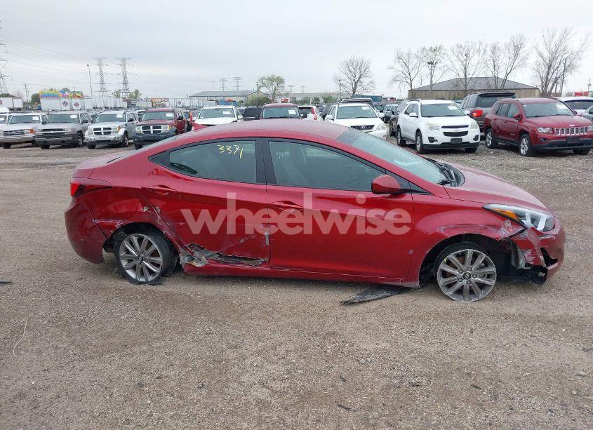 Photo 13 of 2014 Hyundai Elantra SE (VIN 5NPDH4AE8EH479855)