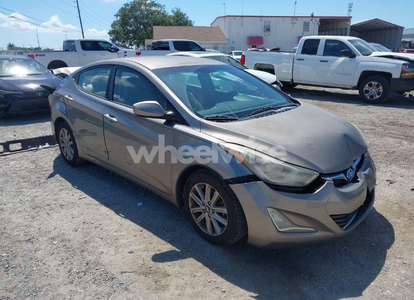 2014 Hyundai Elantra SE (VIN 5NPDH4AE8EH482237) main photo