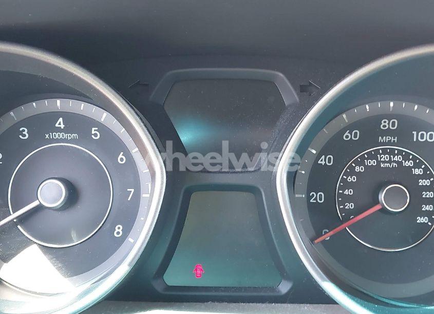 Photo 15 of 2014 Hyundai Elantra SE (VIN 5NPDH4AE8EH482237)