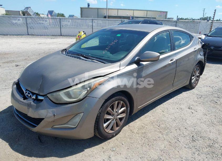 Photo 2 of 2014 Hyundai Elantra SE (VIN 5NPDH4AE8EH482237)