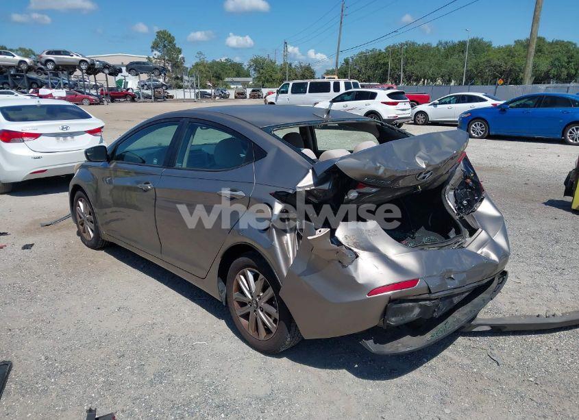 Photo 3 of 2014 Hyundai Elantra SE (VIN 5NPDH4AE8EH482237)