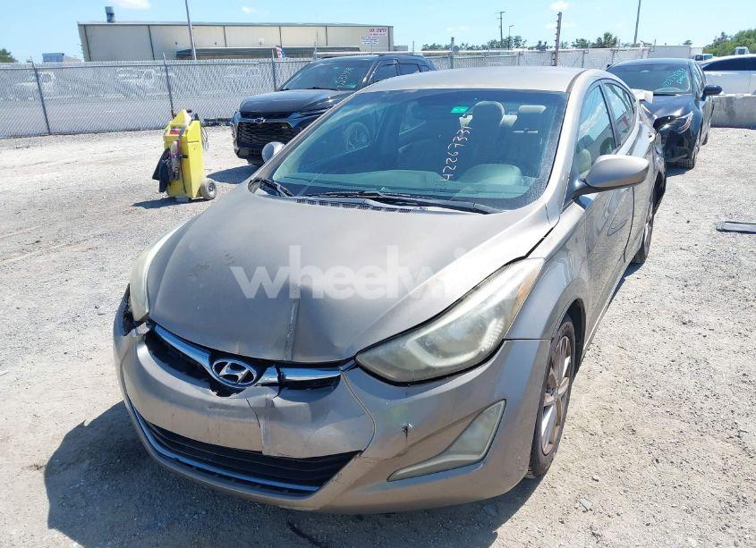 Photo 6 of 2014 Hyundai Elantra SE (VIN 5NPDH4AE8EH482237)