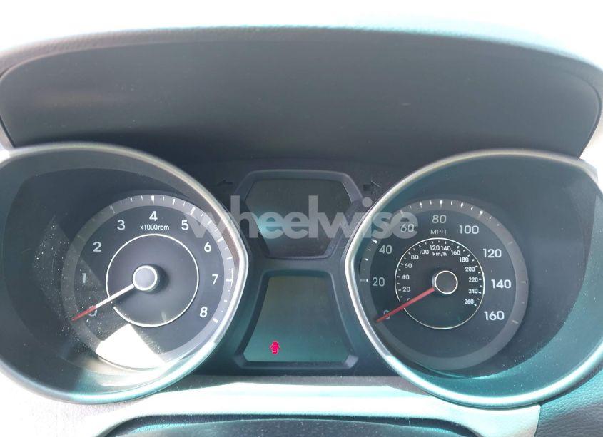 Photo 7 of 2014 Hyundai Elantra SE (VIN 5NPDH4AE8EH482237)