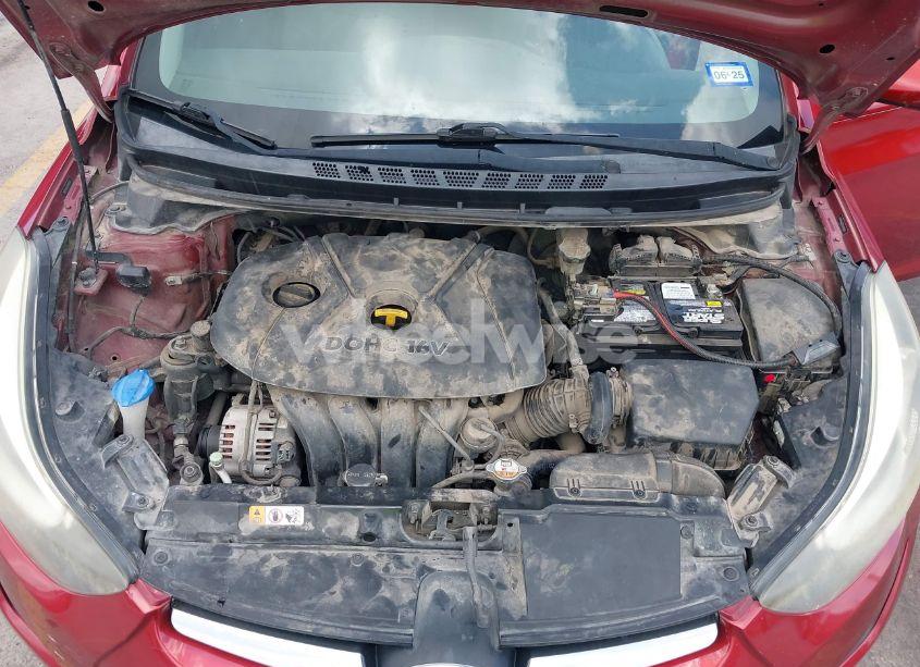 Photo 10 of 2014 Hyundai Elantra SE (VIN 5NPDH4AE8EH489043)