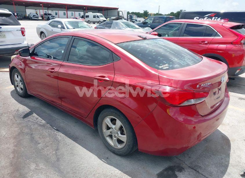 Photo 3 of 2014 Hyundai Elantra SE (VIN 5NPDH4AE8EH489043)