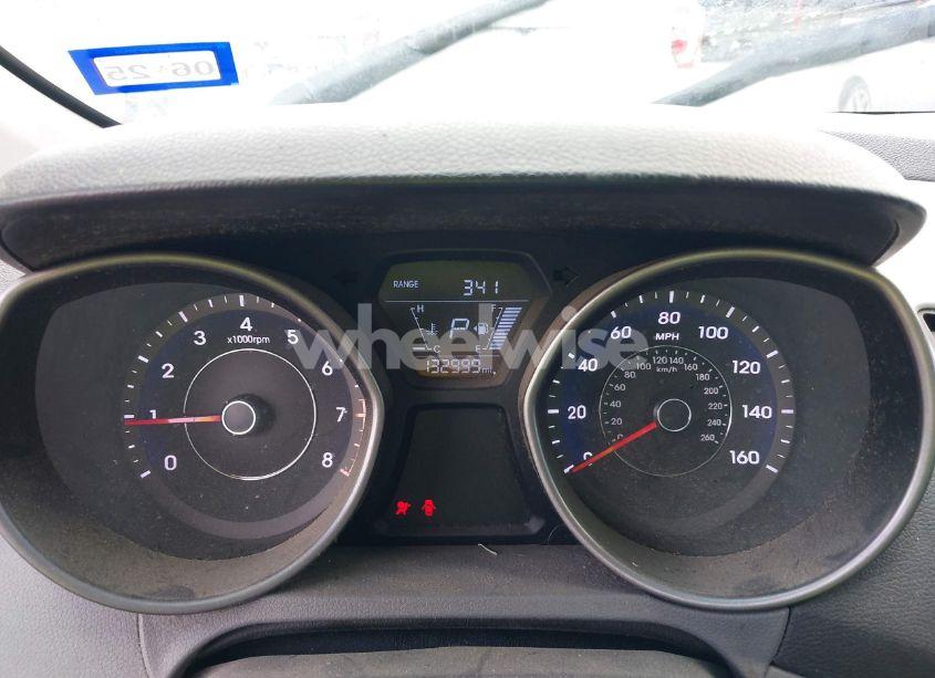 Photo 7 of 2014 Hyundai Elantra SE (VIN 5NPDH4AE8EH489043)