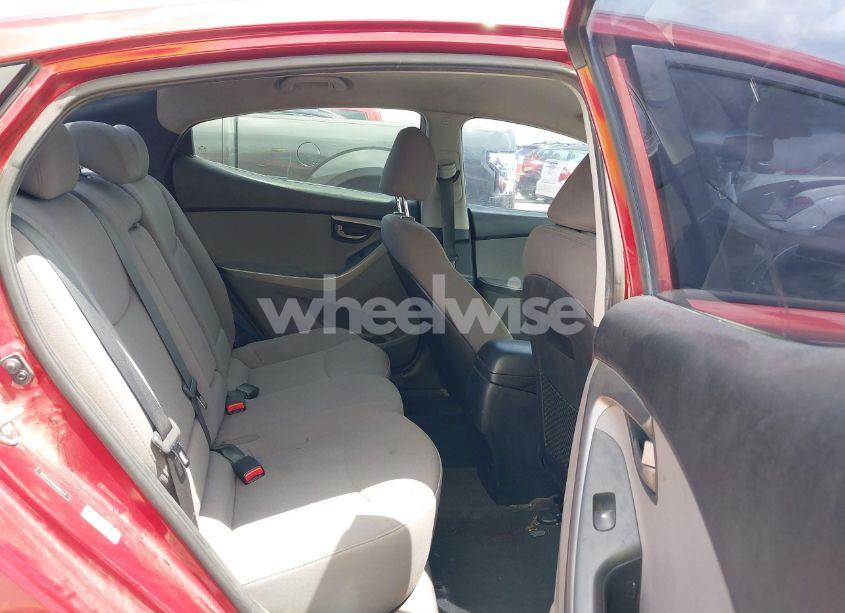 Photo 8 of 2014 Hyundai Elantra SE (VIN 5NPDH4AE8EH489043)