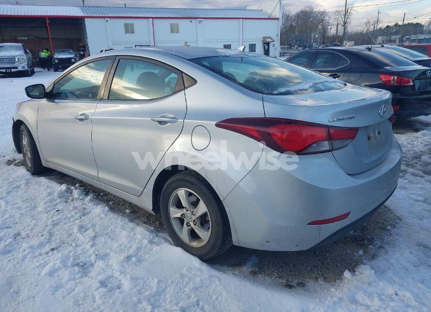 Photo 3 of 2014 Hyundai Elantra SE (VIN 5NPDH4AE8EH494629)