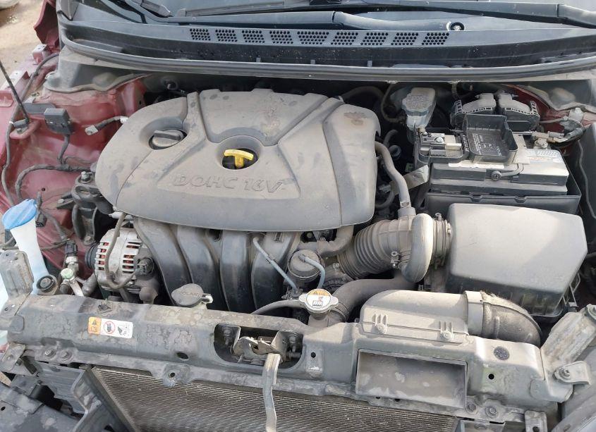 Photo 10 of 2014 Hyundai Elantra SE (VIN 5NPDH4AE8EH500123)