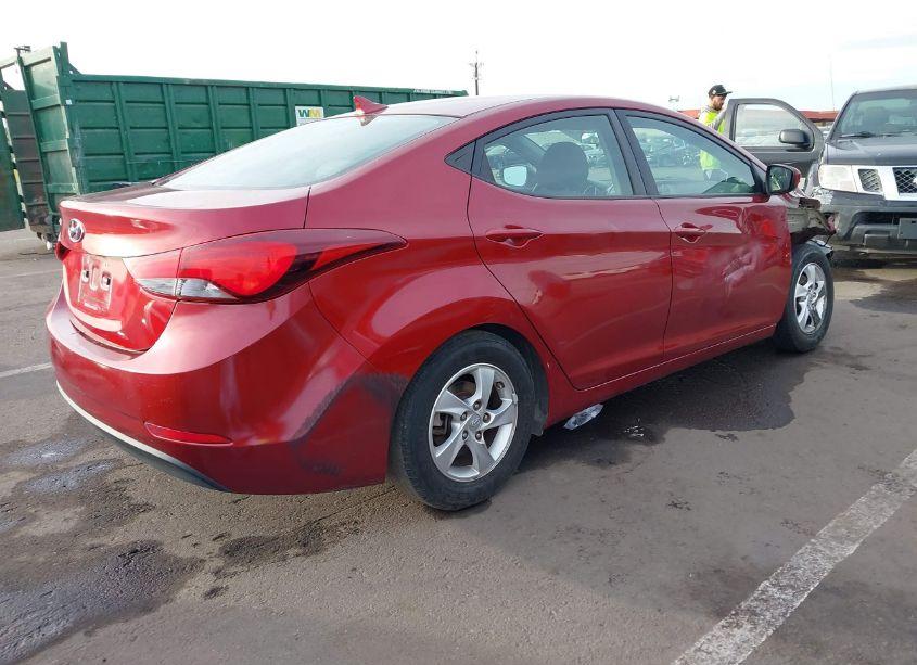Photo 4 of 2014 Hyundai Elantra SE (VIN 5NPDH4AE8EH500123)