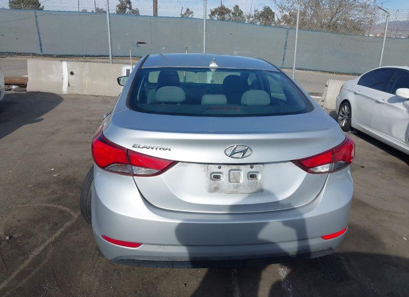 Photo 16 of 2014 Hyundai Elantra SE (VIN 5NPDH4AE8EH500350)