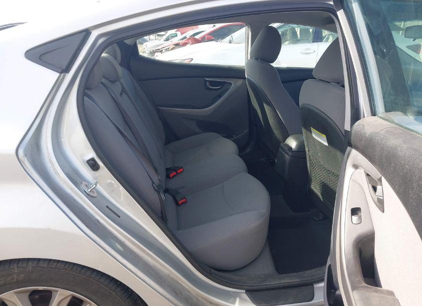 Photo 8 of 2014 Hyundai Elantra SE (VIN 5NPDH4AE8EH500350)