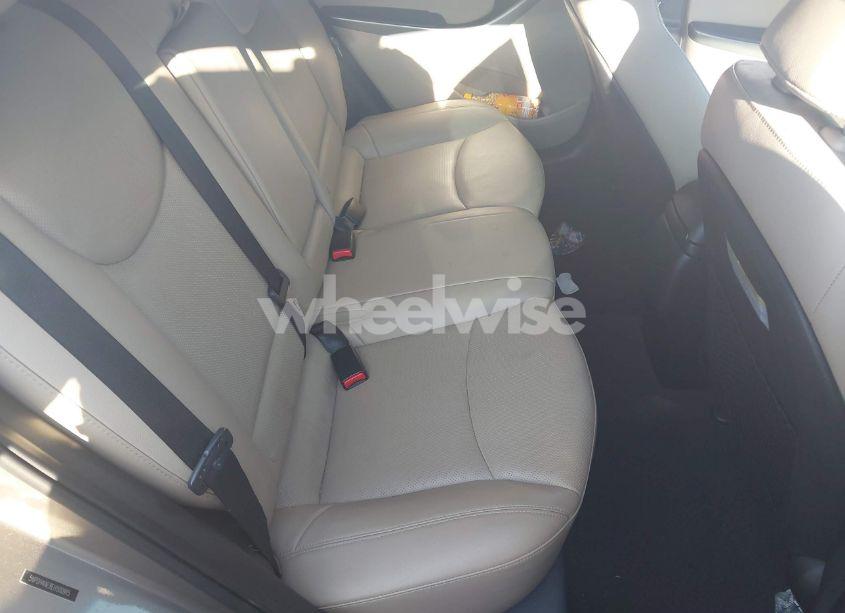 Photo 8 of 2014 Hyundai Elantra LIMITED (VIN 5NPDH4AE8EH500915)